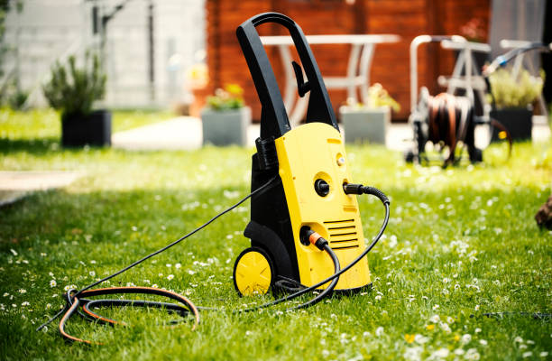Best Driveway Pressure Washing  in New London, TX
